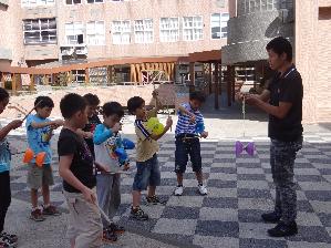 開辦多元體育性社團，開新視窗